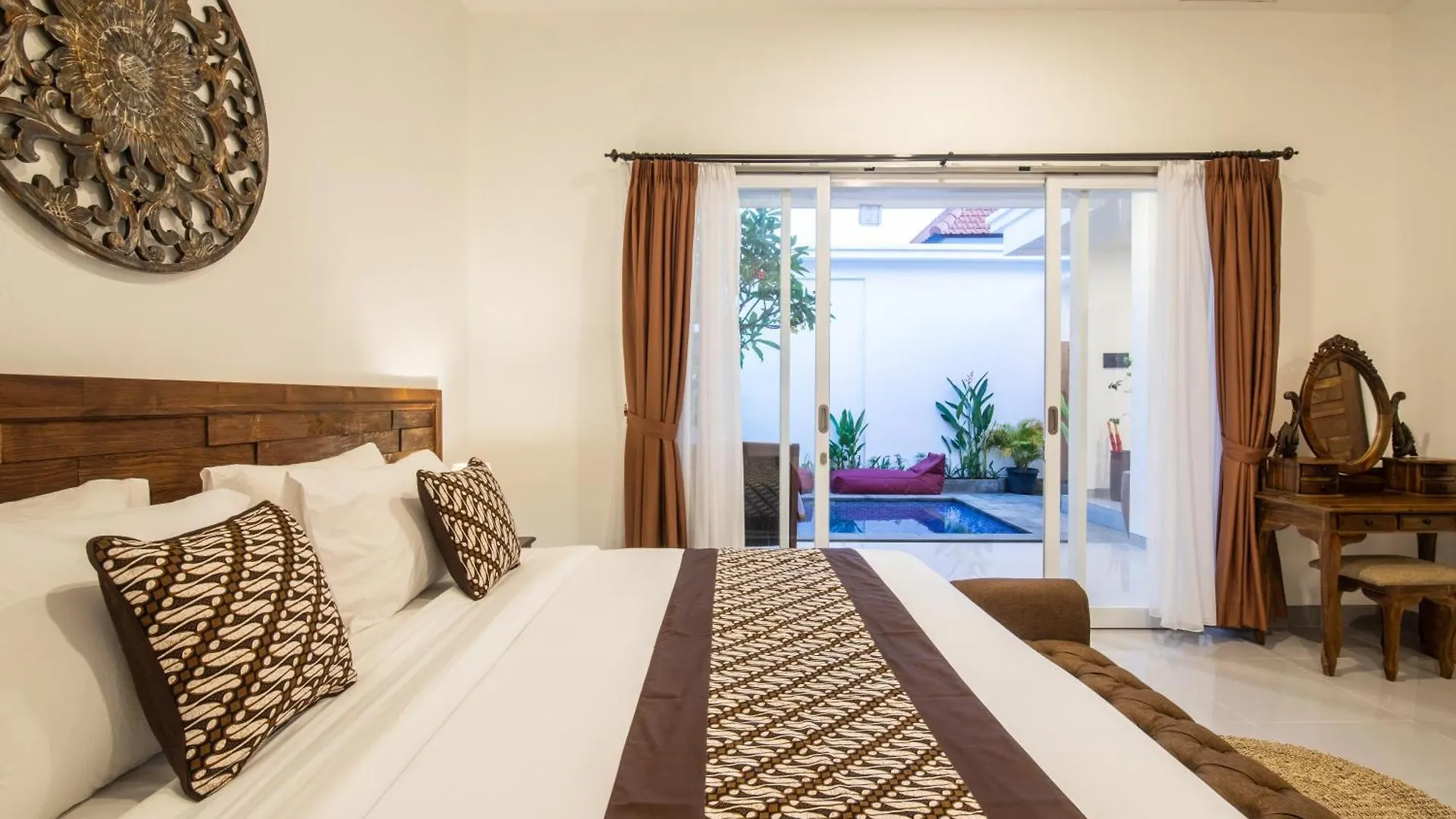 6-Br Private Pool Bidadari Villa Seminyak Sunset Road St